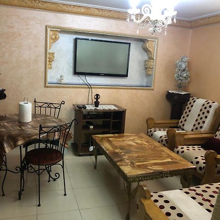 شقة توجد وسط مدينة طنجة و تتوفر على كامل التجهيزات الضرورية خاصةبالعائلات Exterior foto